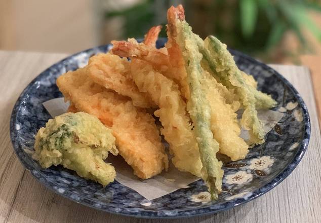 Assorted Tempura (8pcs)