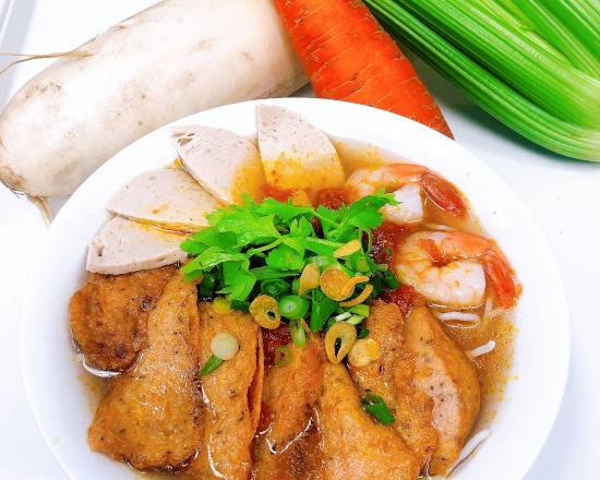 211. Vietnamese Fried Fish Cake, Shrimp, and Sausage with Vermicelli Tomato Soup