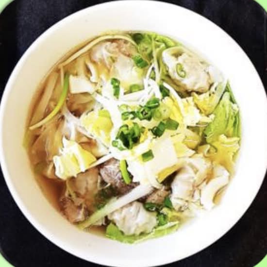 61. Wonton Soup with Pork Short Ribs (Hoành Thánh SúP)