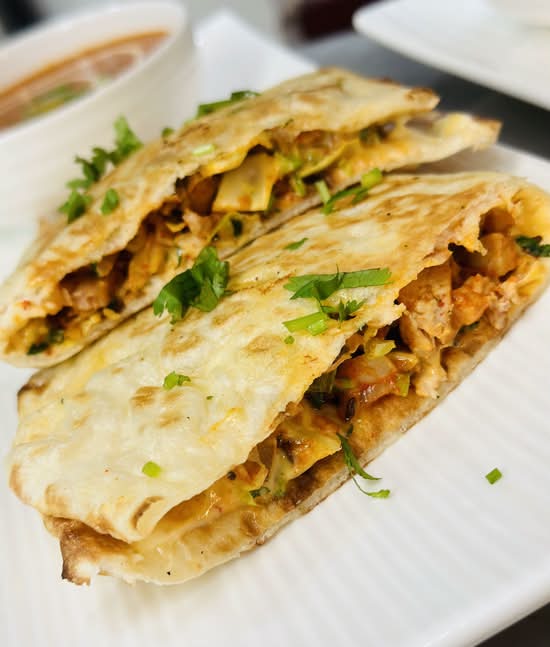 Punjabi Quesadilla (Chicken / Paneer)