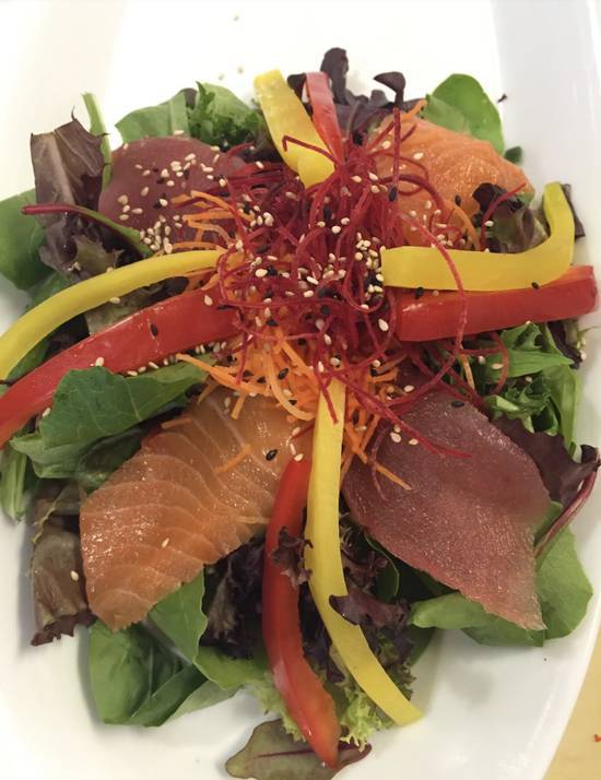 61. Salade mixte de saumon et thon / Salmon and Tuna Salad