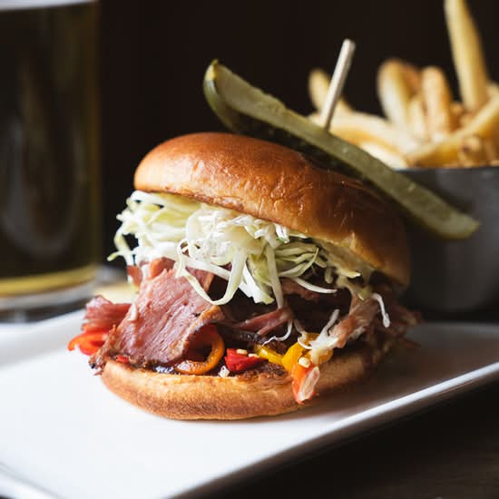 SMOKED BRISKET SANDWICH