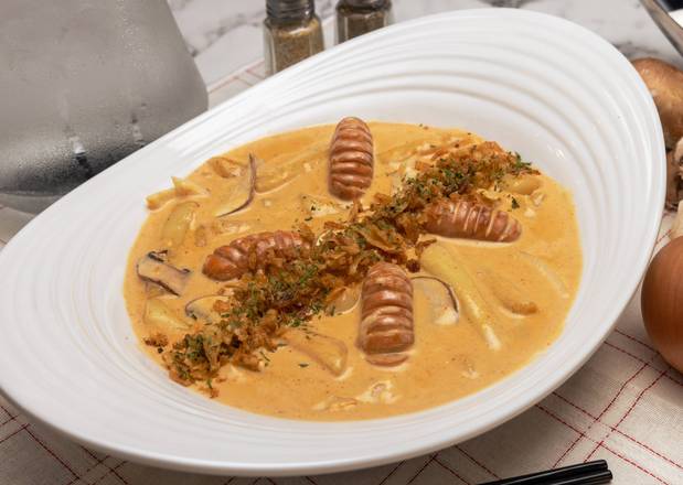 Cream Tteok-bokki (크림떡볶이)
