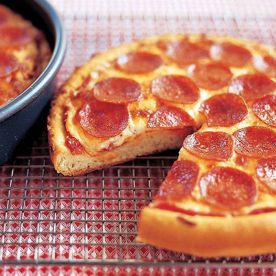 Deep pan pizza (Large)