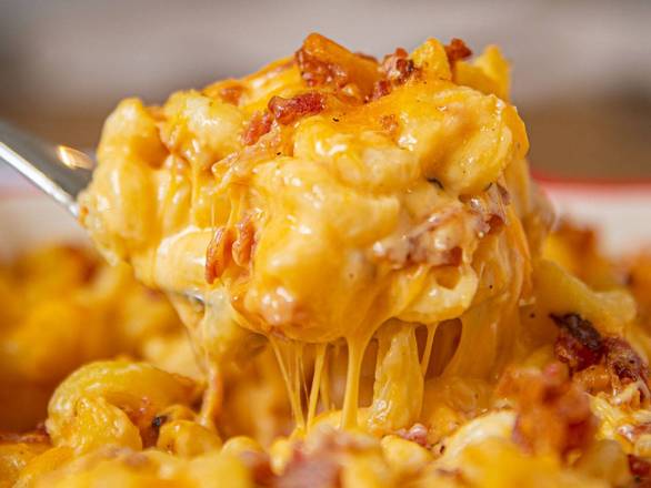 Canadian Smoked Bacon Mac and Cheese