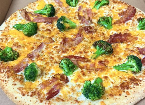 Broccoli Cheddar Pizza