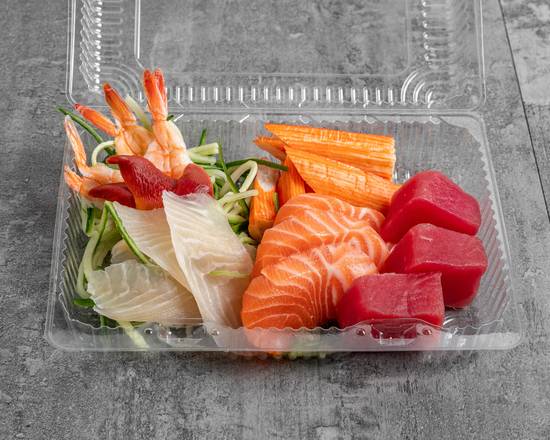 L02. Assorted Sashimi (18 Pcs)