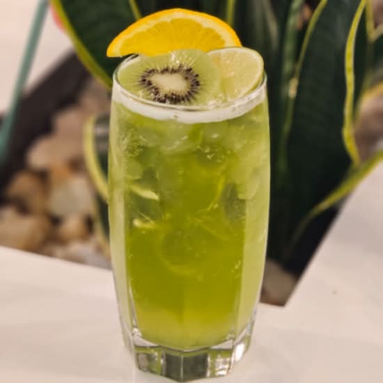 Green Apple Kiwi with White Pearls