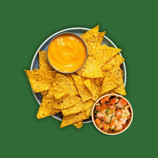 Nachos à la sauce fromage / Cheese Sauce Nachos