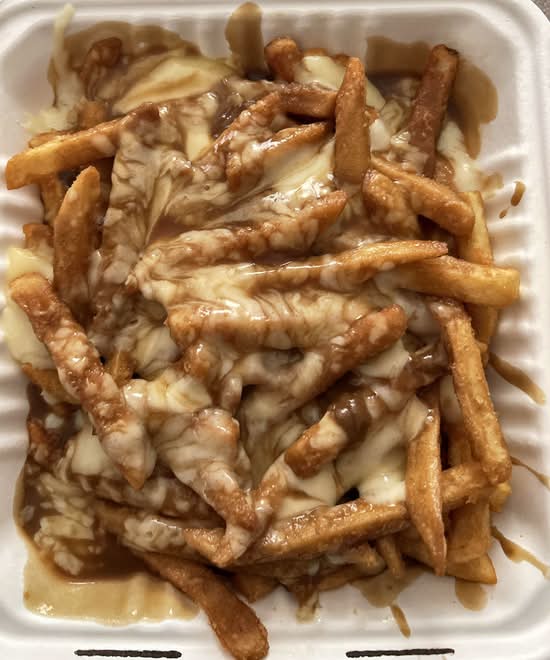 Large Poutine