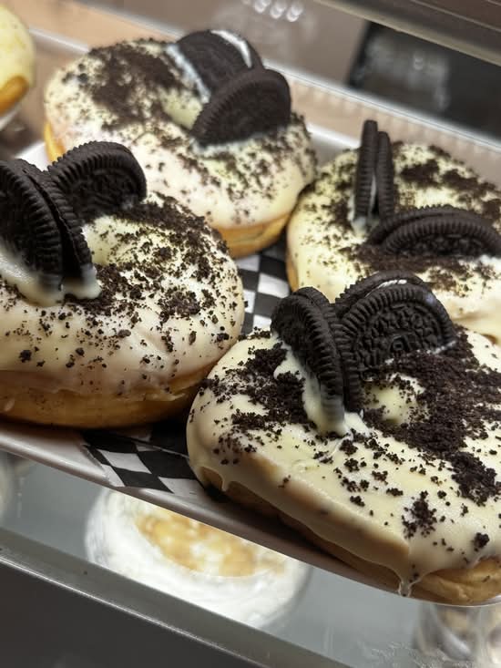 Cookies & Cream Donut