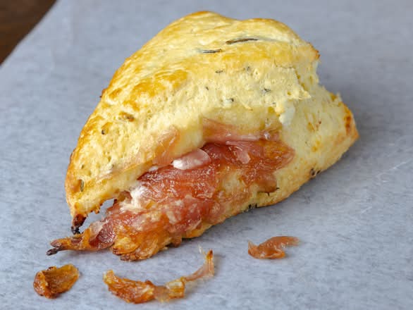 ⚡ Savory Goat Cheese & Caramelized Onion Scone (House-Made)