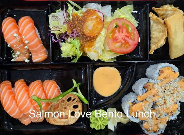SALMON LOVE BENTO LUNCH