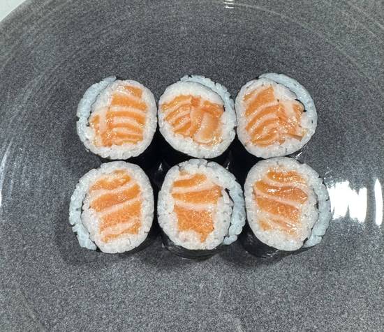 SALMON ROLL