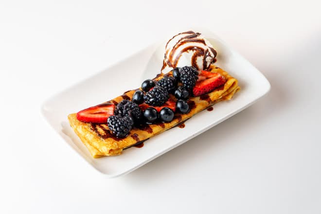Mixed Berry Crepe