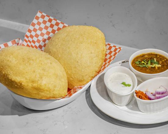 Choley Bhatura