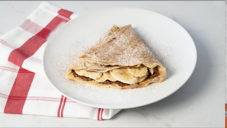 Dulce & Banana Crepe