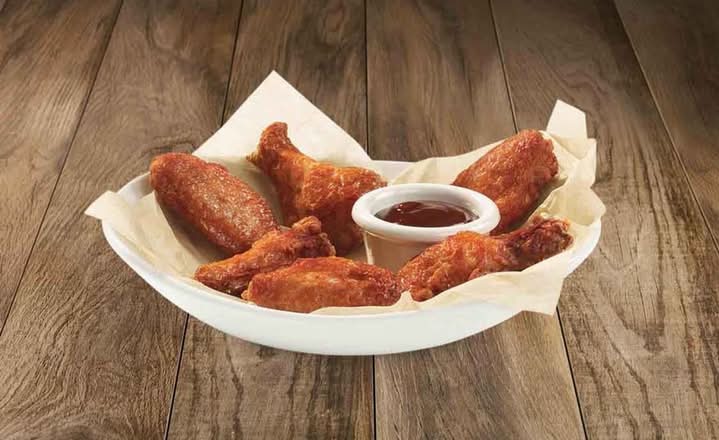 6 ailes de poulet / 6 Chicken Wings