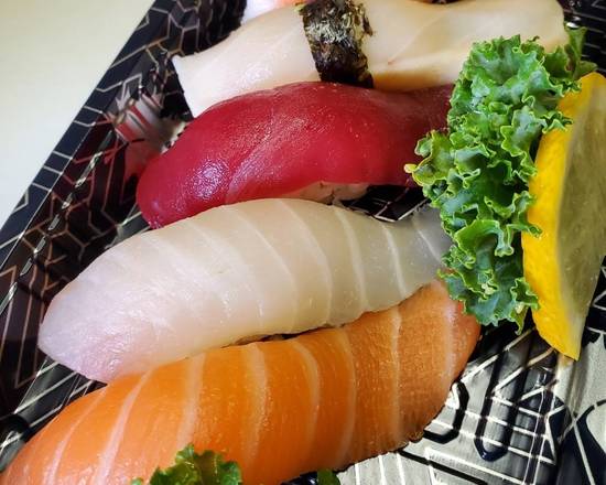 Sushi Appetizer ( Assorted Sushi) (6 pcs)