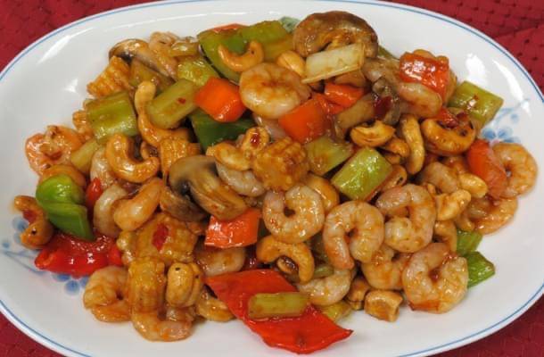 11. Szechuan-Style Shrimp with Cashew Nuts