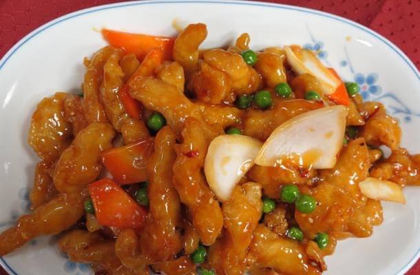 25. Kung Pao Chicken(spicy , Sweet & Sour)