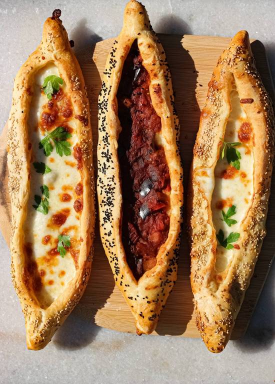 Kavurmali Pide