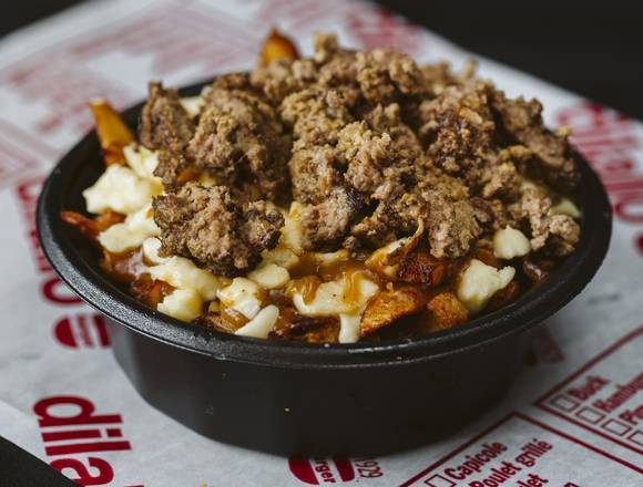 Poutine à la viande haché / Poutine with Minced Meat