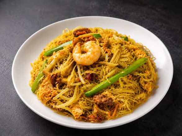 33. Singapore Chow Mein