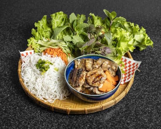 Bún Chả Hà Nội / Ha Noi Style Grilled Pork Patties