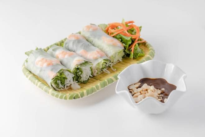 Gỏi Cuốn Tôm Thịt / Shrimp and Pork Fresh Rolls