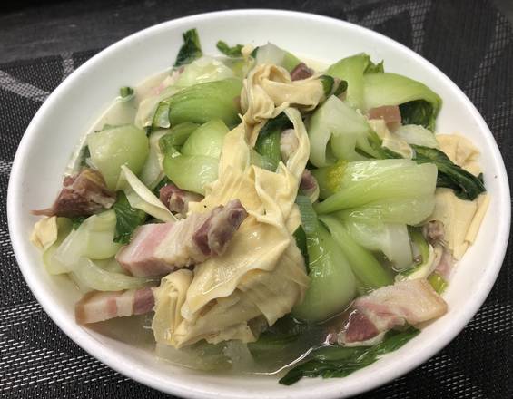 217. Sautéed Preserved Pork and Tofu Sheets with Chinese Vegetable 鹹肉百頁炒唐菜