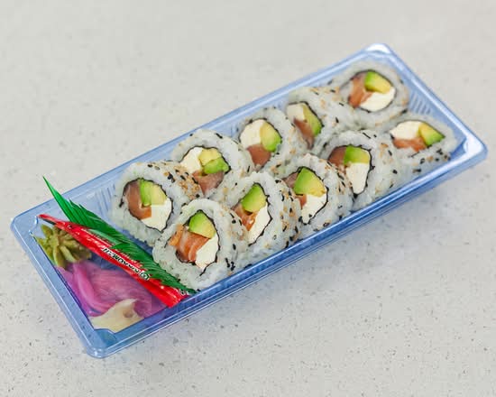 Philadelphia Roll (Salmon & Cream Cheese)
