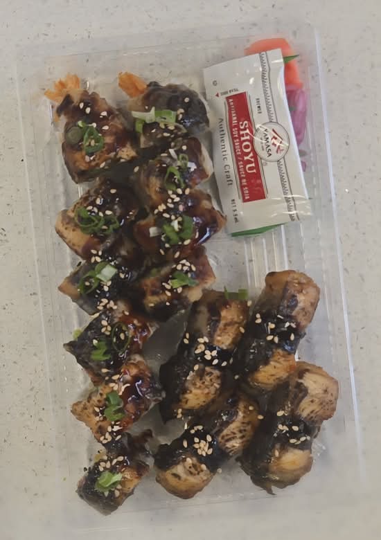 Midnight Eel roll box