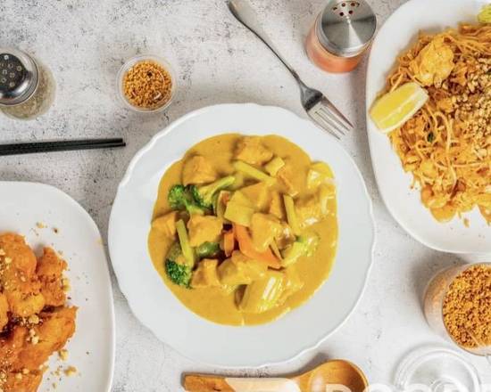 20. Yellow Curry