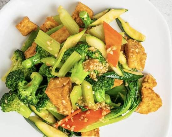 Mixed Vegetable Tofu with Garlic Sauce