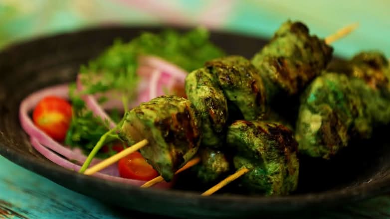 Mint Chicken Tikka(6) / Poulet Tikka à la menthe (6)