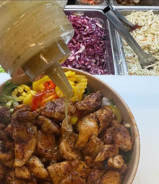 Salad Grilled poulet/chicken pargit