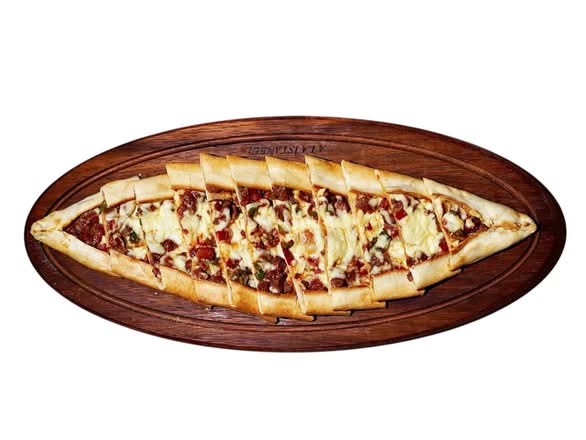 Minced Beef Pide