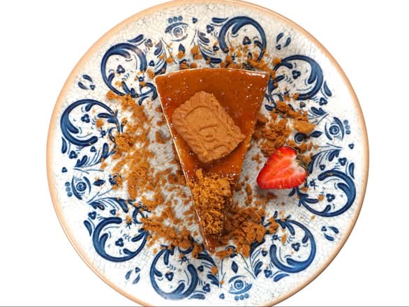 Lotus Biscoff Cheese Cake