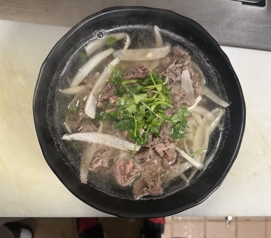 P1.Seared Beef Shank Phở/Phở tái bò xào lăn