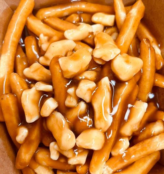 Classic Poutine 🍁