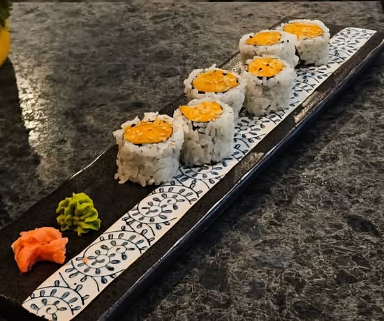Sweet Potato Roll (6 Pcs)