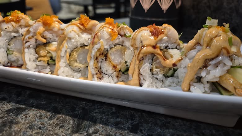 Nova Smoky Scallop Roll