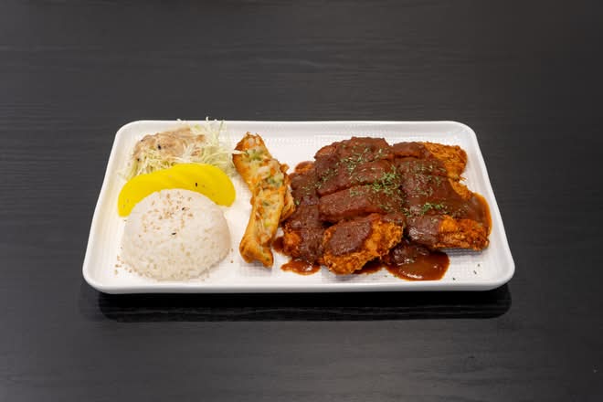 Tonkatsu (Pork Cutlet)