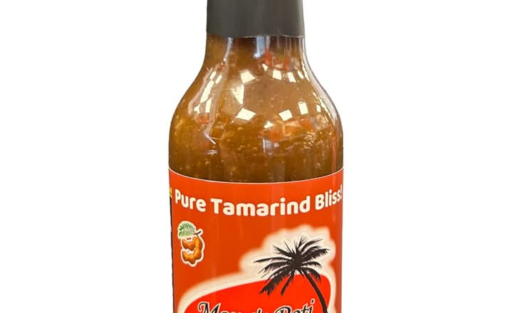 MONA'S TAMARIND SAUCE BOTTLE