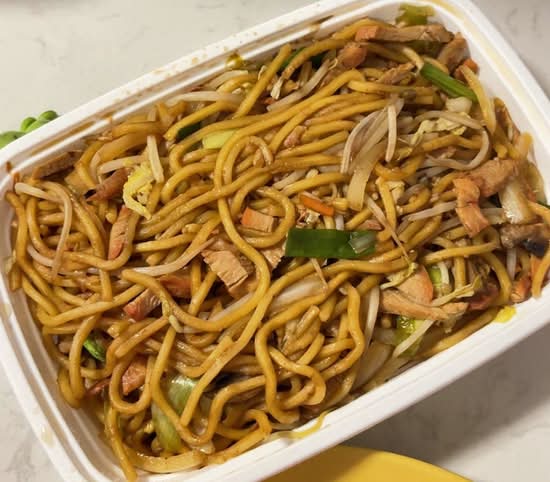 Roast Pork Lo Mein