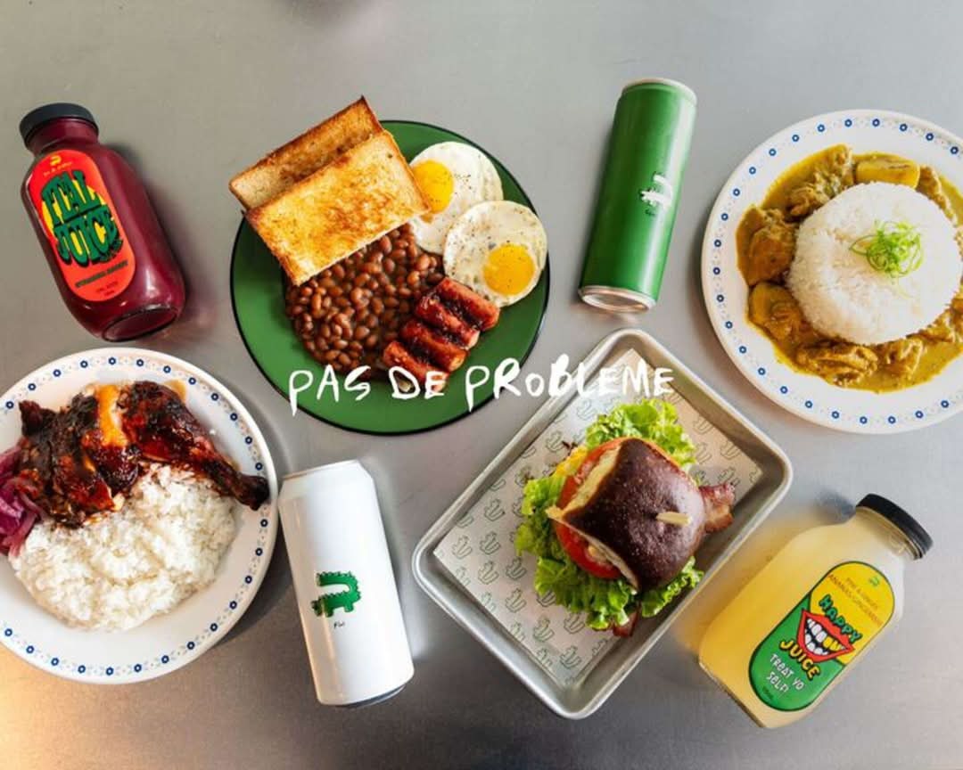 Pas de probleme cafe cover