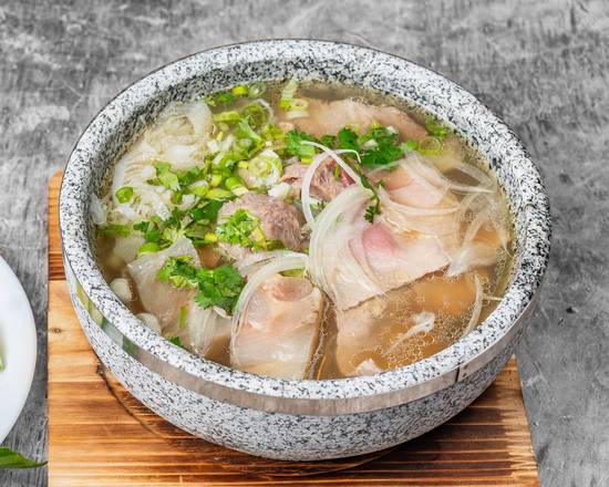 20. House Special Pho - Phở Đặc Biệt