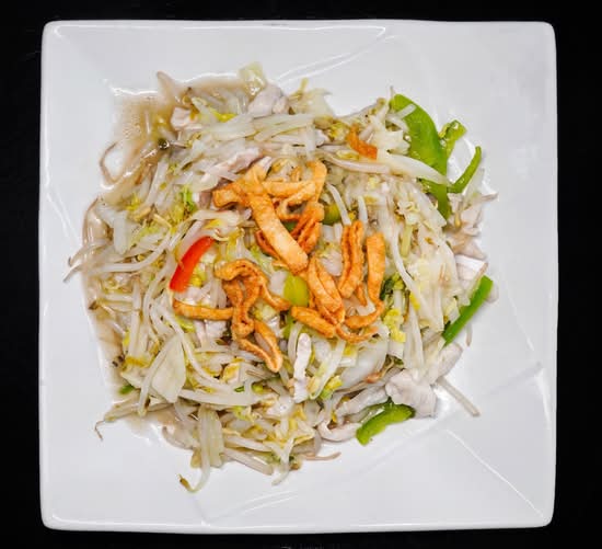LG Chicken Chow Mein with Steamed Rice (GF)
