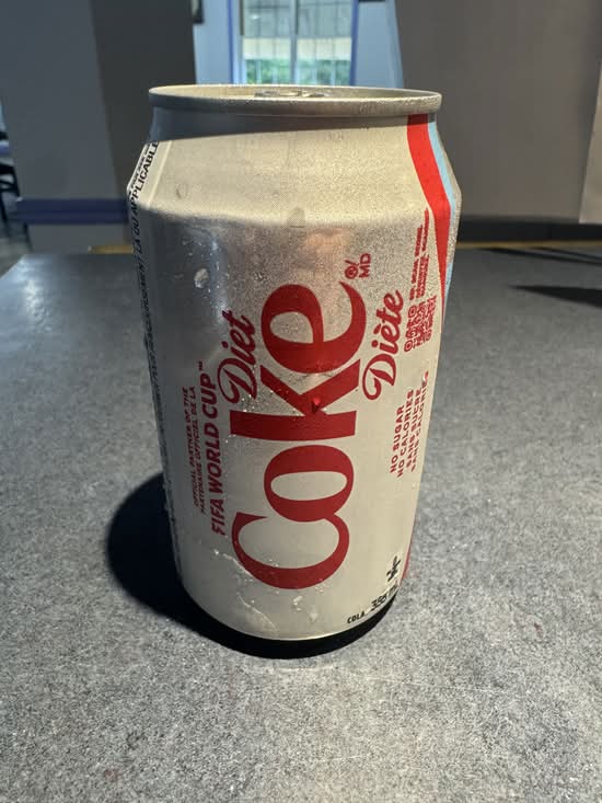 LG Canned Diet Coke (355 ml)